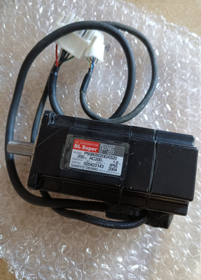NEW P50B05020DXS20 SANYO DENKI MOTOR 200W,1.6A